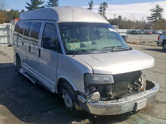 1GDFG15TX71139020 - 2007 GMC SAVANA RV SILVER photo 1