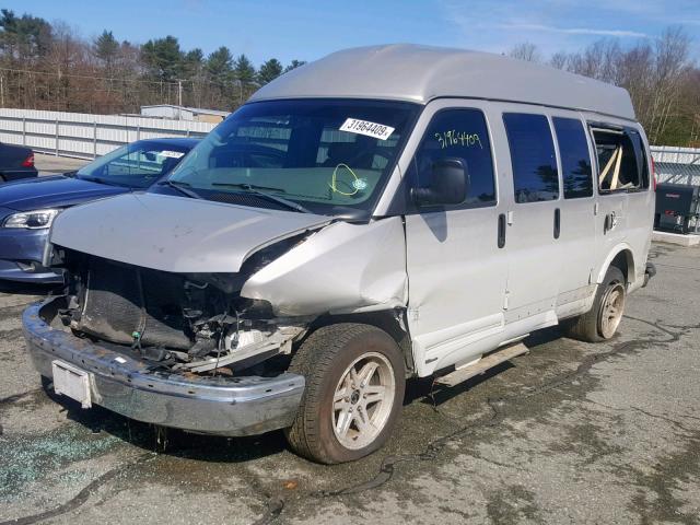 1GDFG15TX71139020 - 2007 GMC SAVANA RV SILVER photo 2