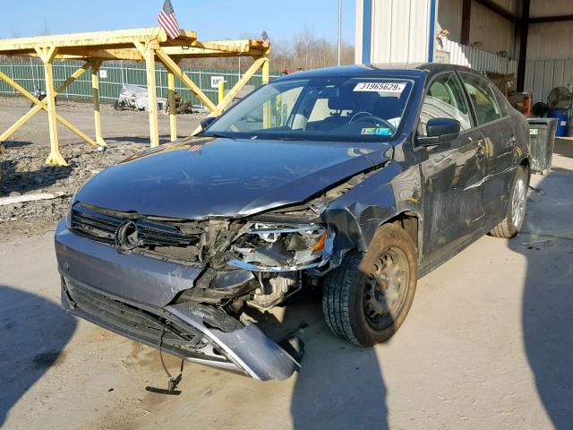 3VW2K7AJ2DM269751 - 2013 VOLKSWAGEN JETTA BASE GRAY photo 2