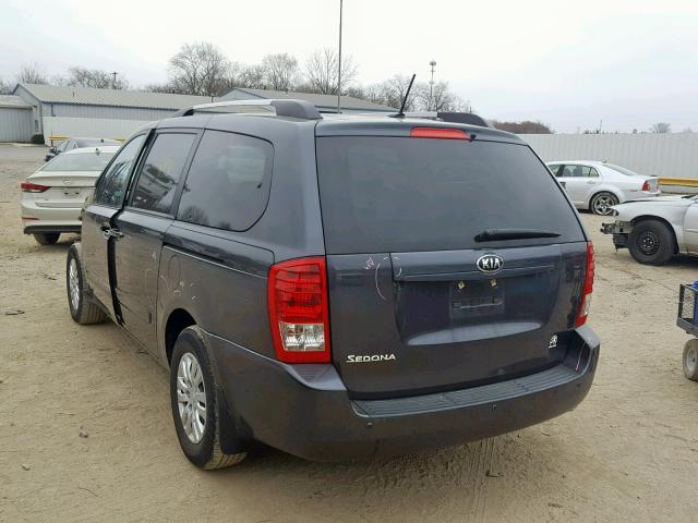 KNDMG4C74E6580211 - 2014 KIA SEDONA LX GRAY photo 3