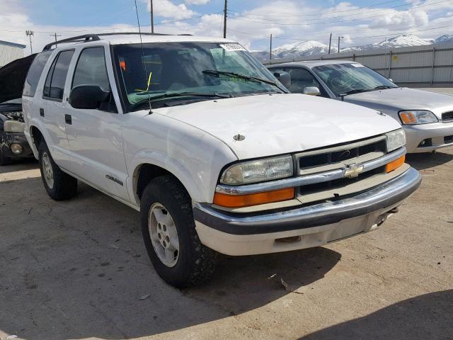 1GNDT13W51K220536 - 2001 CHEVROLET BLAZER WHITE photo 1