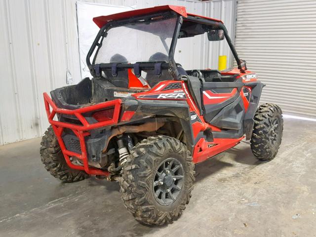 4XAVBE871FB957000 - 2015 POLARIS RZR S 900 TWO TONE photo 4