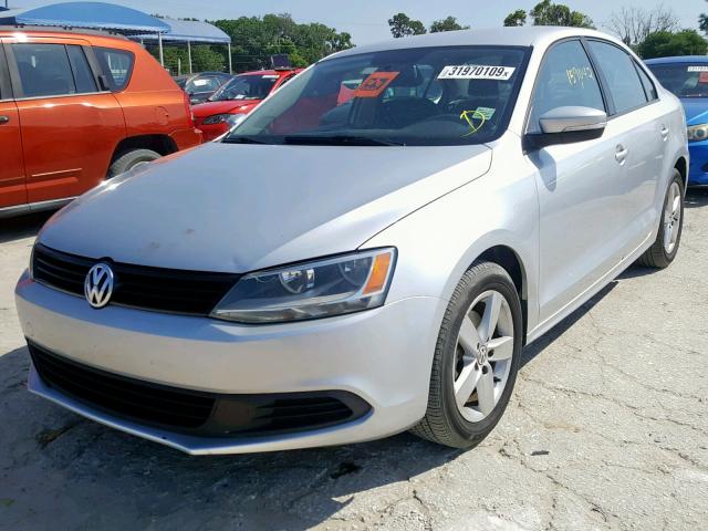 3VWLL7AJ3CM003901 - 2012 VOLKSWAGEN JETTA TDI SILVER photo 2