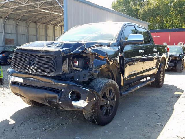 5TFDW5F11DX313892 - 2013 TOYOTA TUNDRA CREWMAX SR5  photo 2