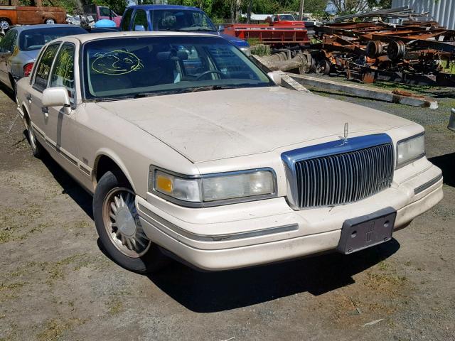 1LNLM83W1VY685727 - 1997 LINCOLN TOWN CAR C WHITE photo 1