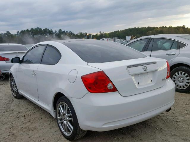 JTKDE177260110206 - 2006 TOYOTA SCION TC WHITE photo 3