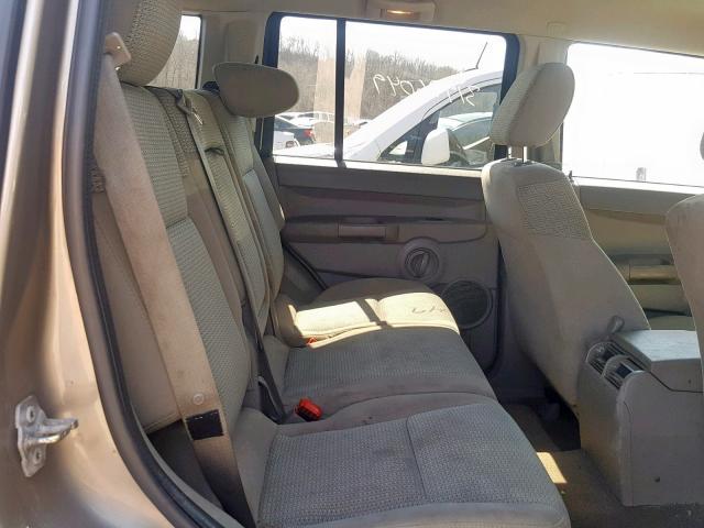 1J8HG48K86C179058 - 2006 JEEP COMMANDER TAN photo 6