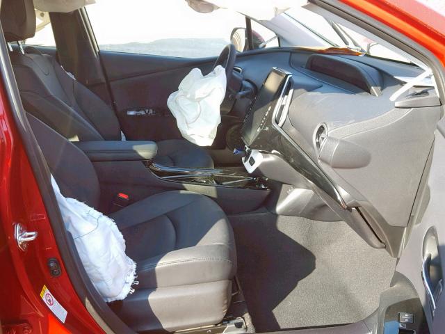 JTDKARFP8J3079125 - 2018 TOYOTA PRIUS PRIM 红色 照片 5