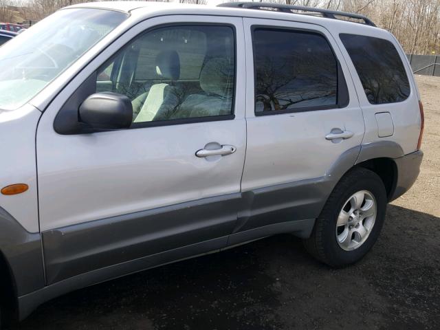 4F2CU08152KM16339 - 2002 MAZDA TRIBUTE LX SILVER photo 9