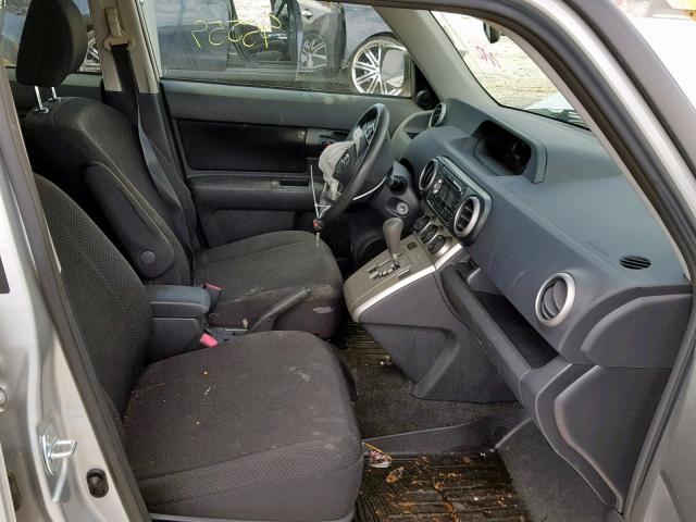 JTLKE50E991077433 - 2009 TOYOTA SCION XB 银色 照片 5