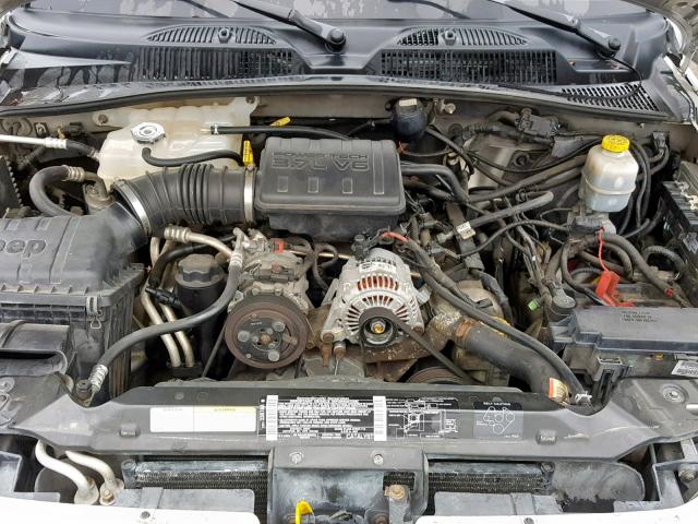 1J4GL48K92W113524 - 2002 JEEP LIBERTY SP SILVER photo 7