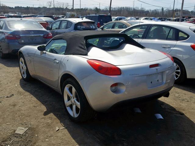 1G2MB35B97Y136943 - 2007 PONTIAC SOLSTICE SILVER photo 3