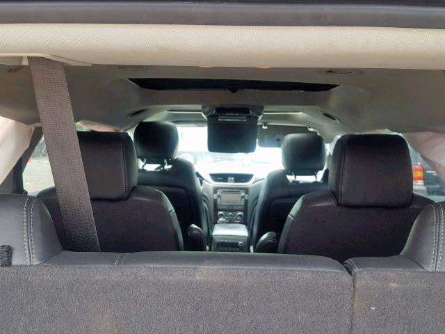 1GNKRJKD0HJ252865 - 2017 CHEVROLET TRAVERSE P BLACK photo 9