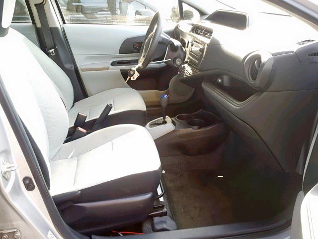 JTDKDTB33C1508208 - 2012 TOYOTA PRIUS C SILVER photo 5