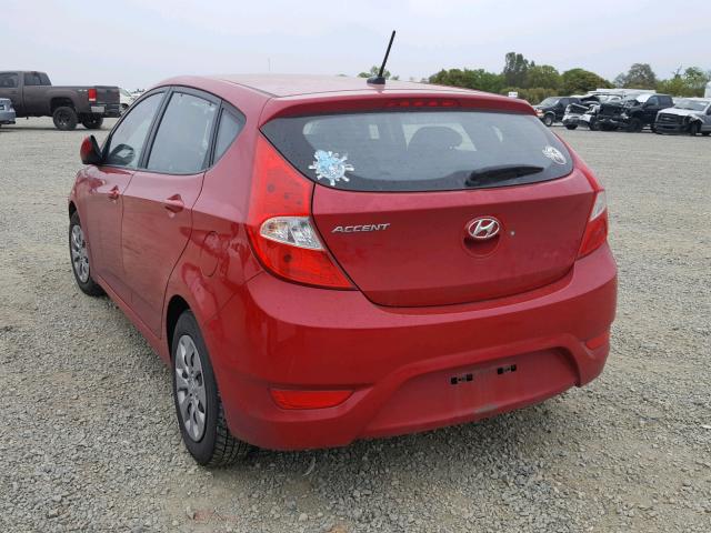 KMHCT5AE2HU316947 - 2017 HYUNDAI ACCENT SE RED photo 3