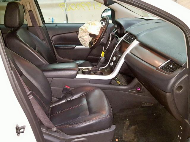 2FMDK3JCXDBA65637 - 2013 FORD EDGE SEL WHITE photo 5