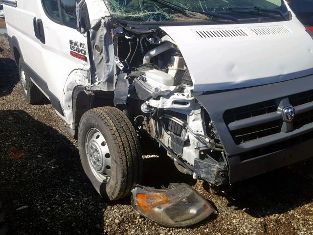 3C6TRVNG2HE522564 - 2017 RAM PROMASTER 白色 照片 9