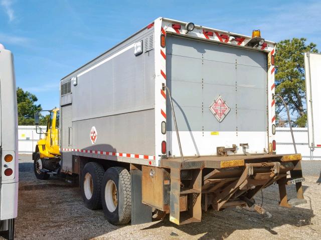 1HTWGADR94J085363 - 2004 INTERNATIONAL 7000 7400 YELLOW photo 3