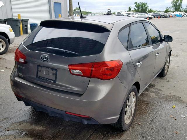 KNAFU5A27B5385118 - 2011 KIA FORTE EX GRAY photo 4