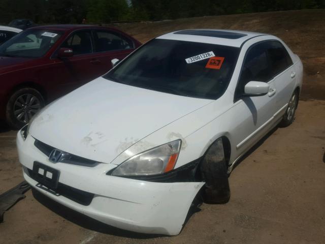 1HGCM66583A071518 - 2003 HONDA ACCORD WHITE photo 2