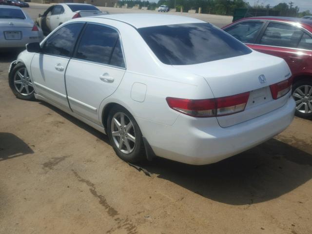 1HGCM66583A071518 - 2003 HONDA ACCORD WHITE photo 3