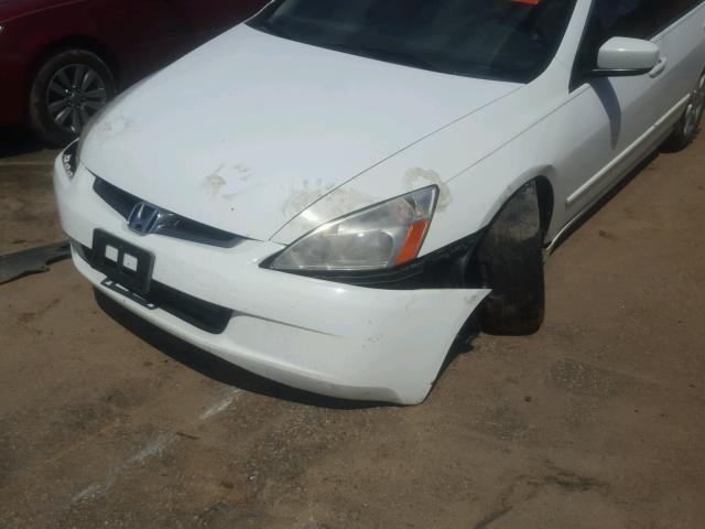 1HGCM66583A071518 - 2003 HONDA ACCORD WHITE photo 9