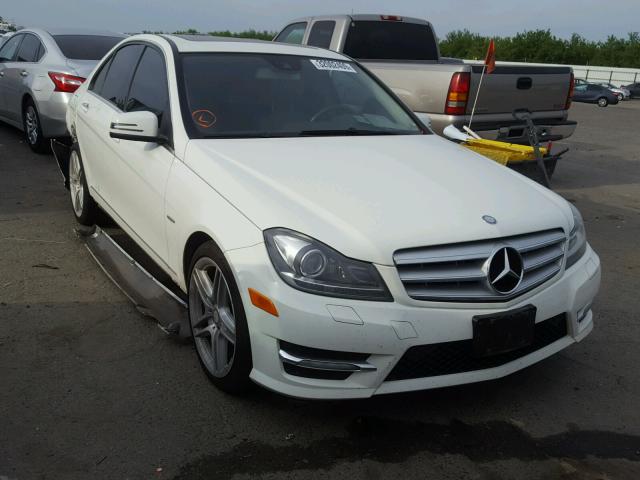 WDDGF4HBXCA613869 - 2012 MERCEDES-BENZ C 250 WHITE photo 1