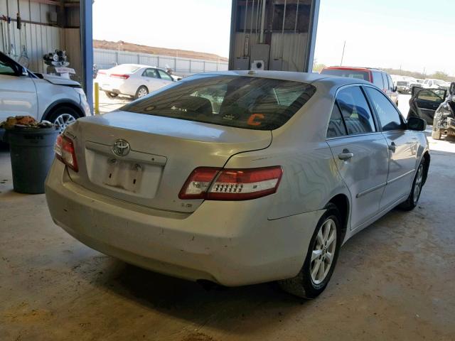 4T1BF3EK0BU710249 - 2011 TOYOTA CAMRY BASE GRAY photo 4