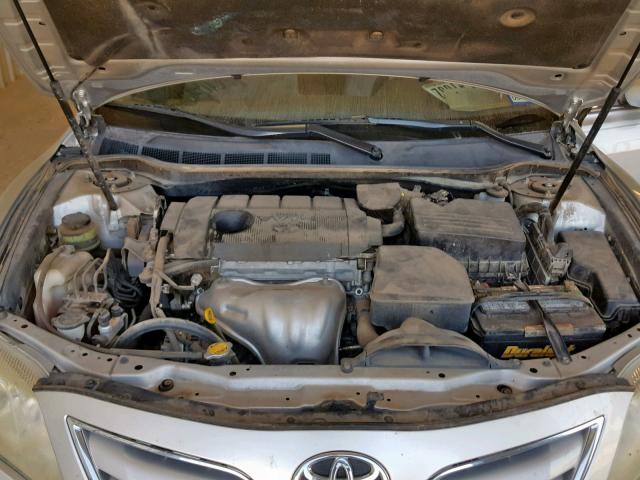 4T1BF3EK0BU710249 - 2011 TOYOTA CAMRY BASE GRAY photo 7