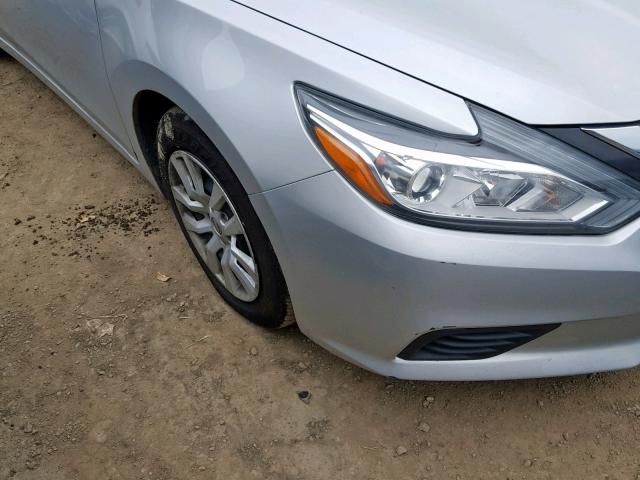 1N4AL3AP3GC173969 - 2016 NISSAN ALTIMA 2.5 SILVER photo 9