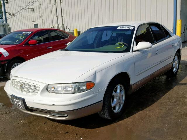 2G4WB52K631101435 - 2003 BUICK REGAL LS WHITE photo 2