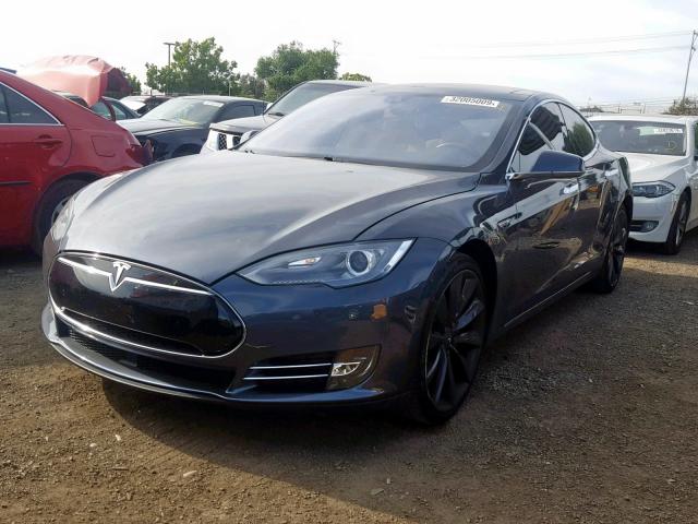 5YJSA1H19EFP54113 - 2014 TESLA MODEL S ნაცრისფერი ფოტო 2