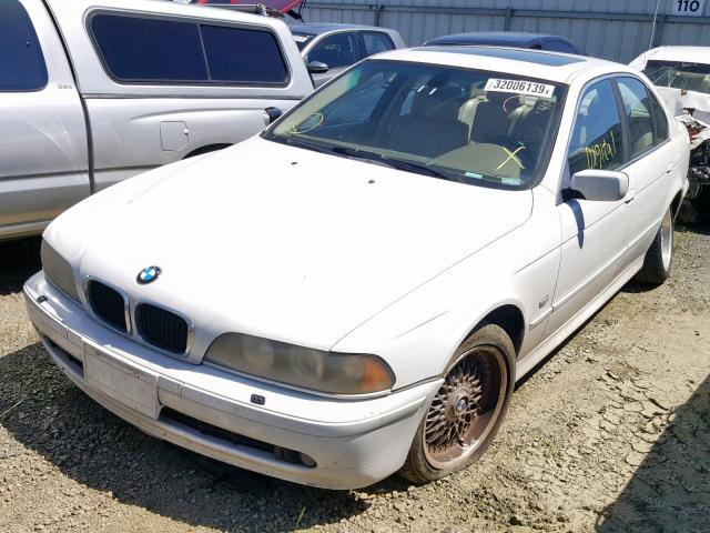 WBADT33403GF43711 - 2003 BMW 525 I WHITE photo 2