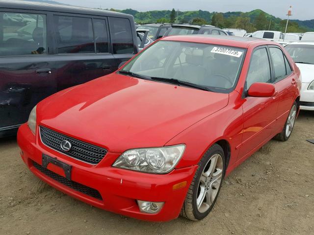 JTHBD192220035583 - 2002 LEXUS IS 300 RED photo 2