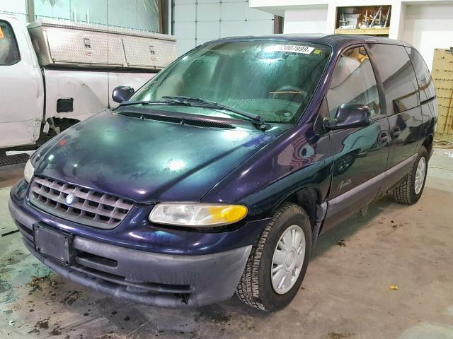 2P4GP45G9WR601151 - 1998 PLYMOUTH VOYAGER SE PURPLE photo 2