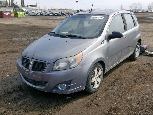 KL2TX65E89B378877 - 2009 PONTIAC G3 WAVE SE GRAY photo 2