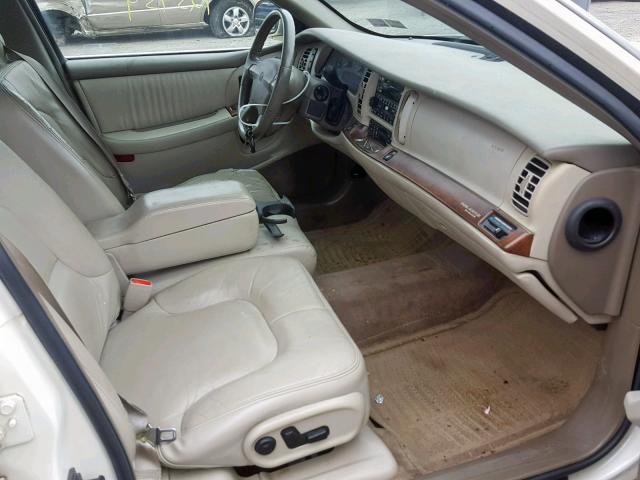 1G4CW54K014178341 - 2001 BUICK PARK AVENU CREAM photo 5