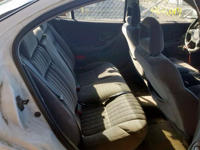 1G2WP52K81F246122 - 2001 PONTIAC GRAND PRIX WHITE photo 6