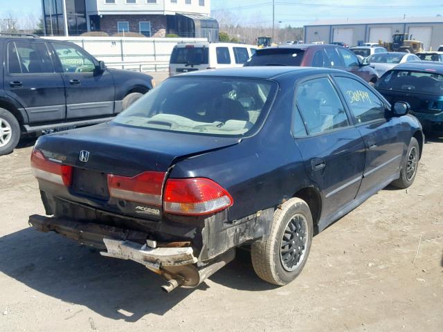 JHMCF86432C000563 - 2002 HONDA ACCORD DX BLACK photo 4