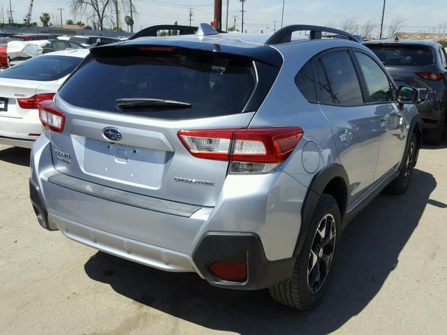 JF2GTABC2JH223647 - 2018 SUBARU CROSSTREK SILVER photo 4