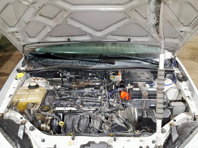 1FAHP31N17W287713 - 2007 FORD FOCUS ZX3 SILVER photo 7