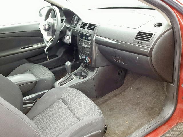 1G2AS18H497129396 - 2009 PONTIAC G5 RED photo 5