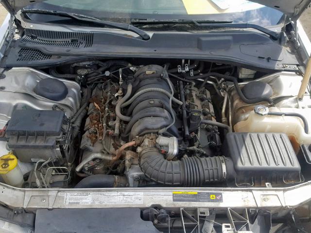 2C3KA63H66H398396 - 2006 CHRYSLER 300C SILVER photo 7