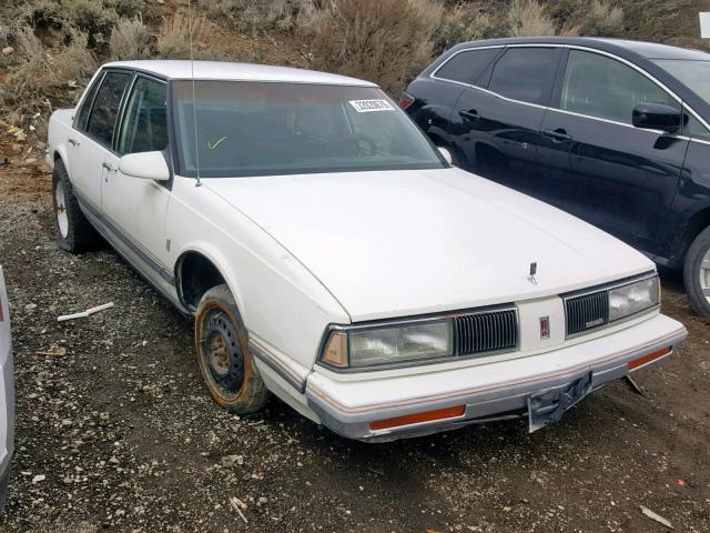 1G3HN54C5J1822388 - 1988 OLDSMOBILE DELTA 88 R WHITE photo 1