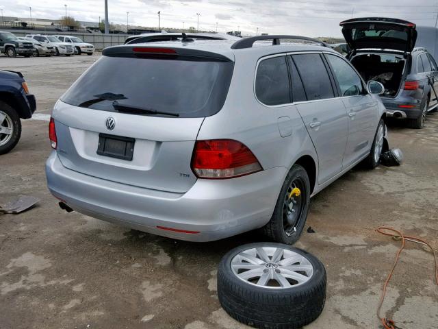 3VWPL7AJ7BM673743 - 2011 VOLKSWAGEN JETTA TDI SILVER photo 4