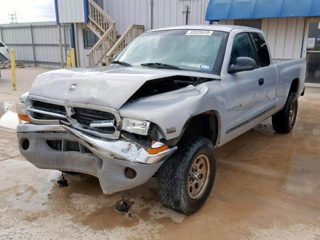 1B7GG22Y5XS272034 - 1999 DODGE DAKOTA SILVER photo 2