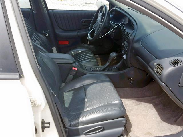 1G2WR52153F100197 - 2003 PONTIAC GRAND PRIX WHITE photo 5