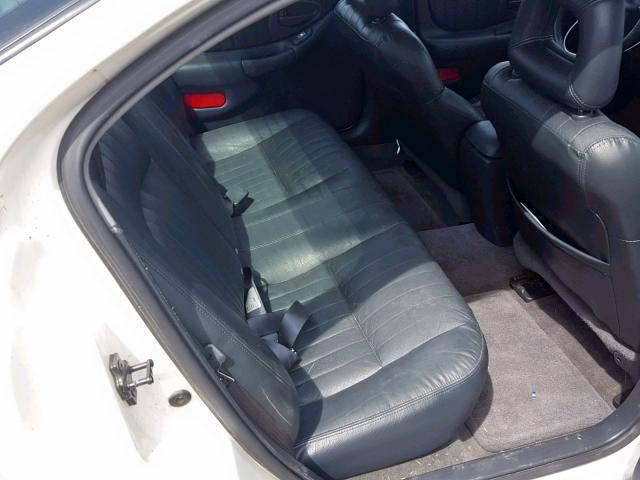 1G2WR52153F100197 - 2003 PONTIAC GRAND PRIX WHITE photo 6