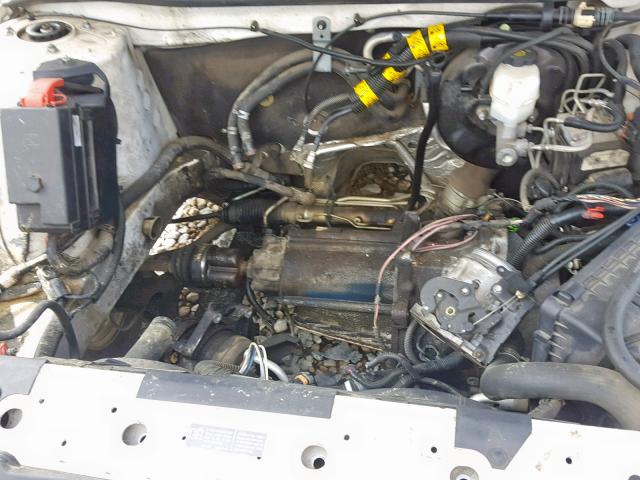 1G2WR52153F100197 - 2003 PONTIAC GRAND PRIX WHITE photo 7