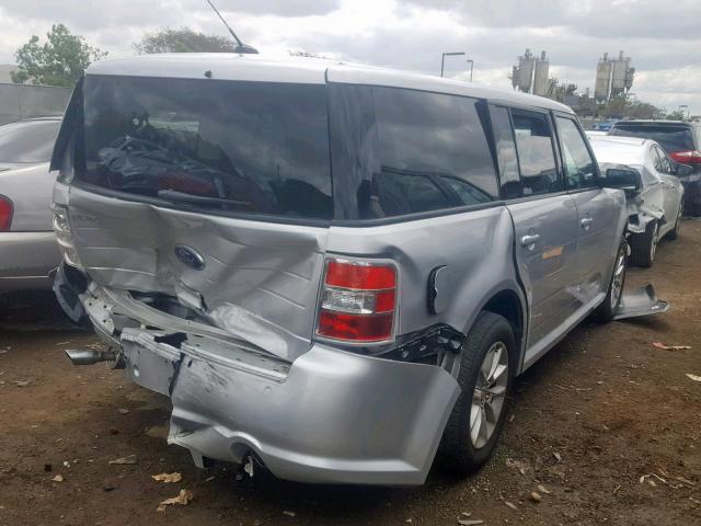 2FMGK5B80EBD04021 - 2014 FORD FLEX SE SILVER photo 4